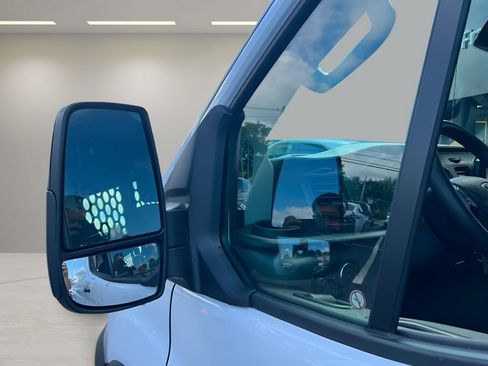 Used 2025 Ford Transit 250 Low Roof w/ Exterior Upgrade Package RWD image 23