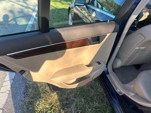 Used 2012 Mercedes-Benz C 300 Luxury image 16