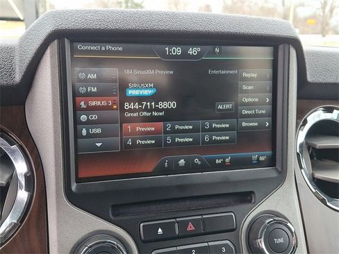 Used 2015 Ford F250 Lariat w/ Lariat Ultimate Package image 16