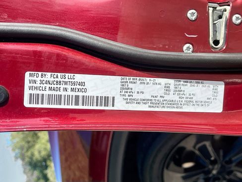 Used 2021 Jeep Compass Altitude w/ Sun and Sound Group image 32