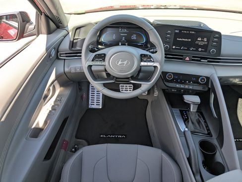 New 2025 Hyundai Elantra Sport image 16