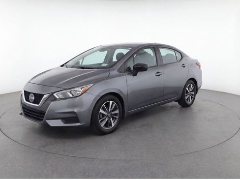 Used 2025 Nissan Versa SV FWD image 3