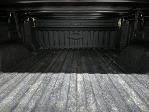 Used 2021 Chevrolet Silverado 1500 RST AWD/4WD image 15