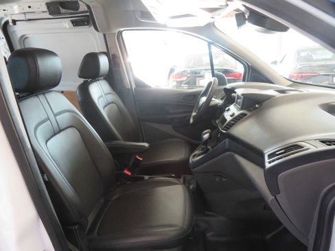 Used 2020 Ford Transit Connect XL image 29