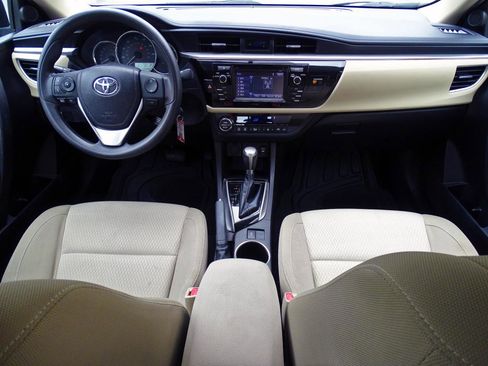 Used 2014 Toyota Corolla LE FWD image 23