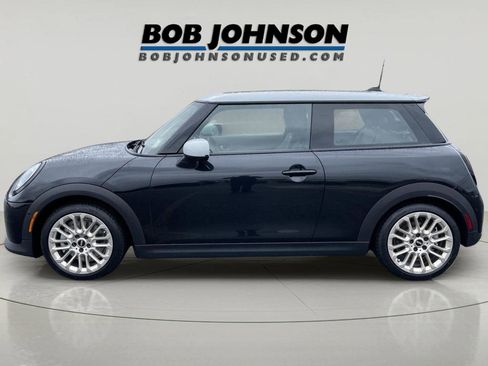 Used 2025 MINI Cooper S FWD image 6