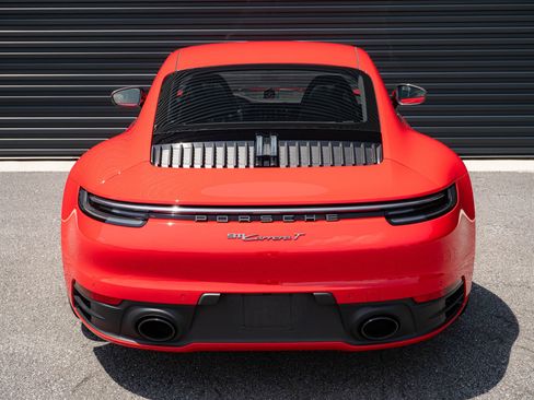 Certified 2024 Porsche 911 Carrera T RWD image 25