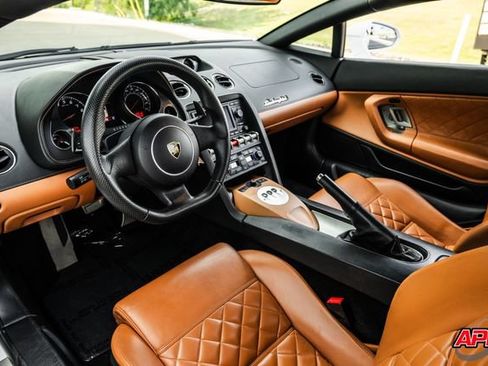 Used 2013 Lamborghini Gallardo LP 560-4 AWD/4WD image 2