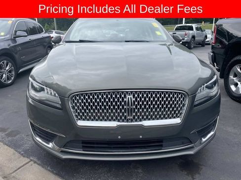Used 2017 Lincoln MKZ Reserve FWD image 13