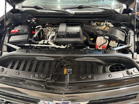 Used 2024 Chevrolet Silverado 1500 ZR2 w/ Technology Package AWD/4WD image 41