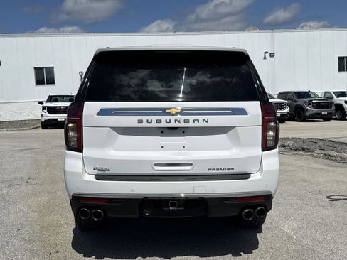 Used 2021 Chevrolet Suburban Premier w/ Premium Package image 7