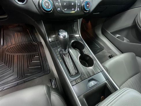 Used 2019 Chevrolet Impala LS FWD image 14