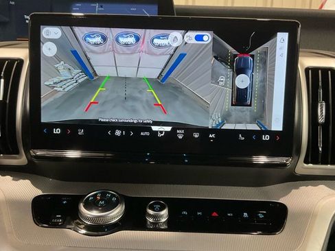 Used 2025 Ford Expedition Max Active image 21