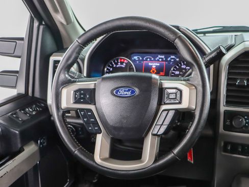 Used 2020 Ford F250 Lariat w/ Lariat Value Package image 12