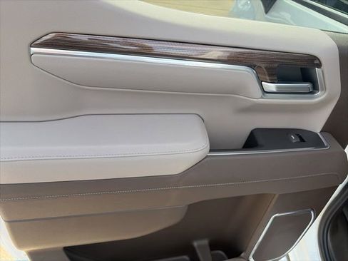 New 2026 Chevrolet Silverado 1500 RST AWD/4WD image 12
