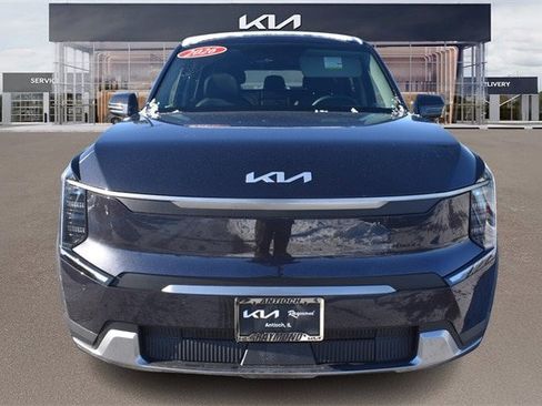 New 2026 Kia EV9 Light image 9