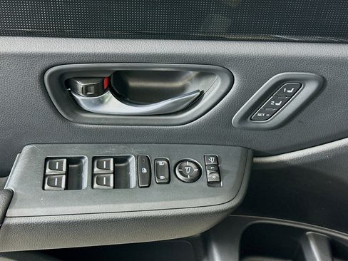 Used 2025 Honda Pilot Elite image 15