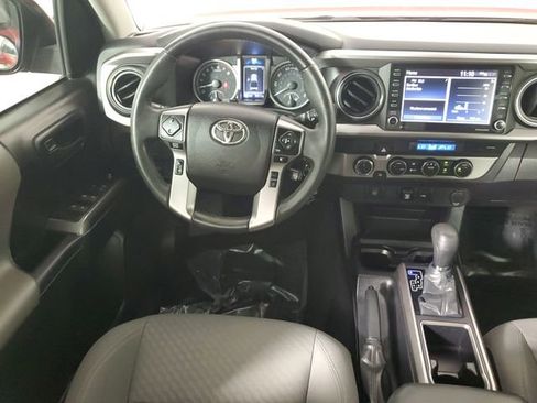 Used 2021 Toyota Tacoma SR5 image 14