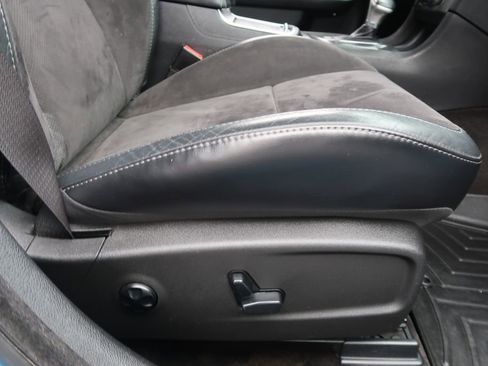 Used 2016 Dodge Charger R/T Scat Pack w/ Technology Group image 36