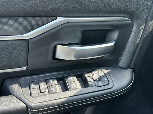 New 2026 RAM 2500 Big Horn AWD/4WD image 12