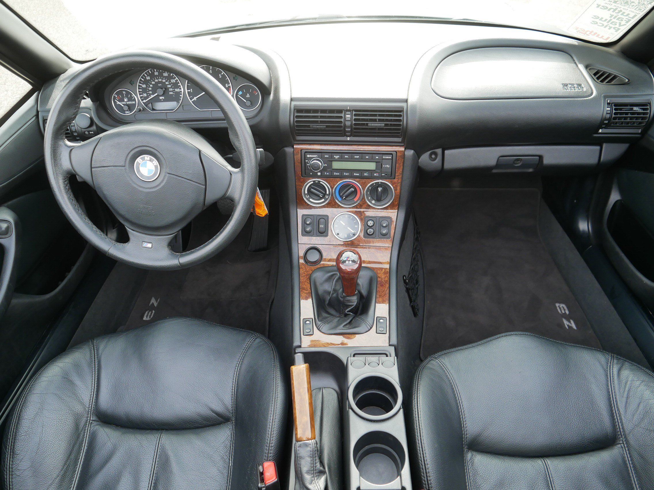 Used 2002 BMW Z3 2.5i RWD image 10