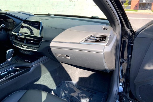 Used 2024 Cadillac CT4 Luxury w/ Cold Weather Package AWD/4WD image 15