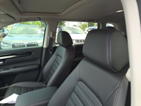 Used 2026 Honda CR-V EX-L image 8
