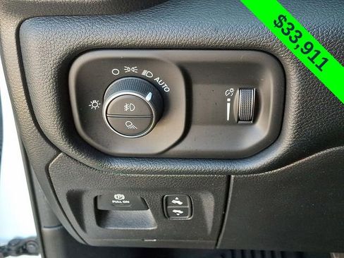 Used 2021 RAM 1500 Big Horn image 24