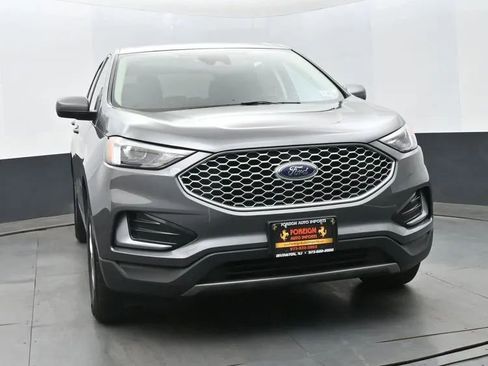 Used 2024 Ford Edge SEL AWD/4WD image 3