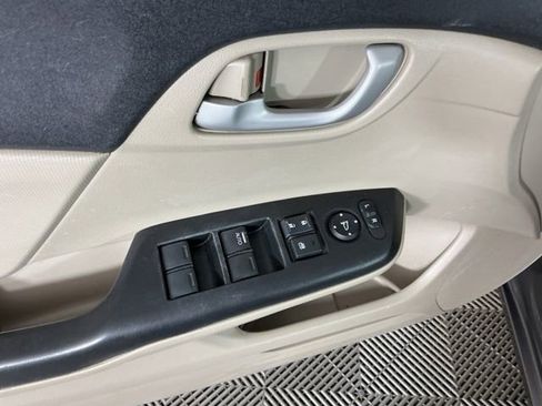 Used 2012 Honda Civic LX image 12