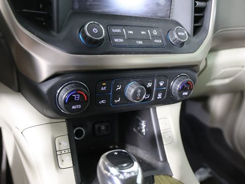 Used 2018 GMC Acadia Denali w/ Technology Package image 6