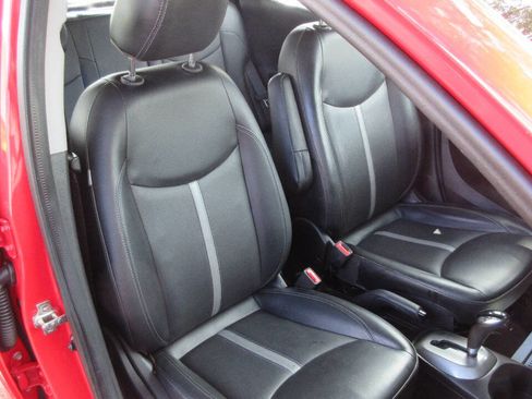 Used 2021 Chevrolet Spark LT w/ Driver Confidence Package image 27