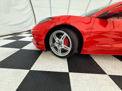Used 2024 Chevrolet Corvette Stingray Preferred Cpe image 9