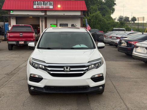 Used 2017 Honda Pilot EX-L image 2