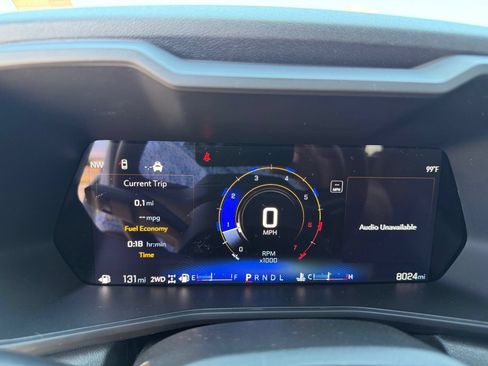 Used 2025 Chevrolet Colorado Trail Boss AWD/4WD image 15