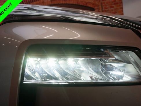 Used 2022 Nissan Rogue SV w/ SV Premium Package image 64