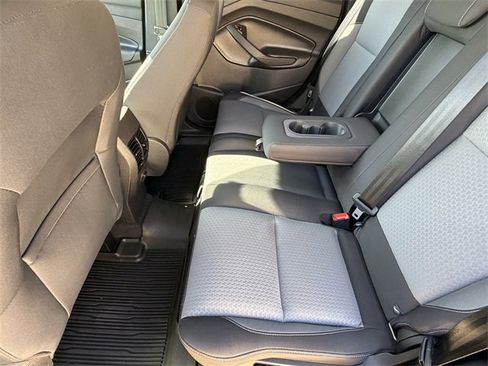 Used 2018 Ford Escape SE w/ SE Sync 3 Package image 18