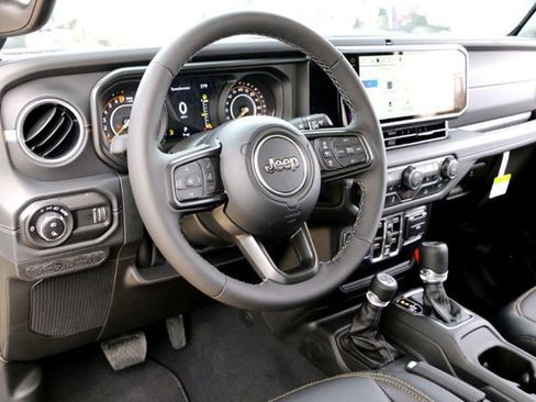 New 2026 Jeep Gladiator Sport AWD/4WD image 8