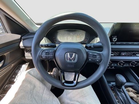 Used 2024 Honda Accord EX image 10