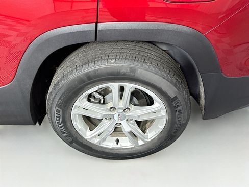 Used 2023 GMC Terrain SLE FWD image 11