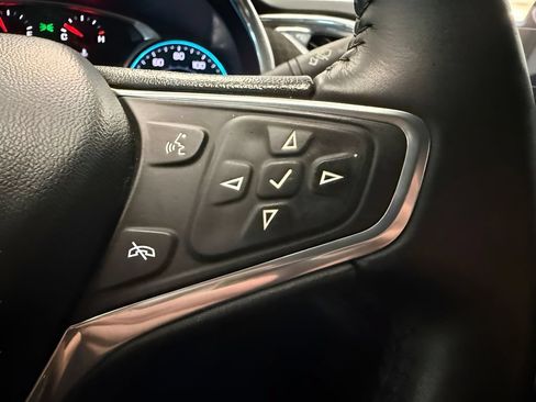 Used 2016 Chevrolet Malibu LT FWD image 19