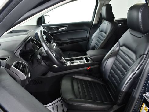 Used 2023 Ford Edge SEL w/ Convenience Package AWD/4WD image 6