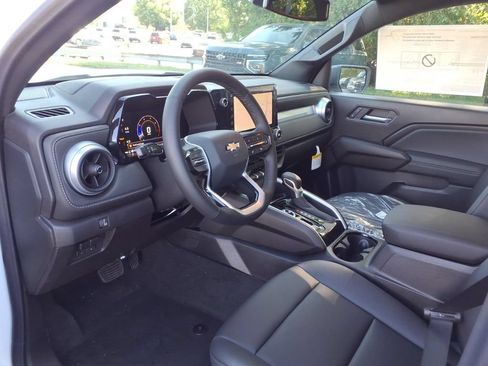 New 2026 Chevrolet Colorado LT w/ LT Convenience Package AWD/4WD image 12