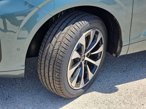 New 2026 Audi Q3 quattro 2.0T AWD/4WD image 35