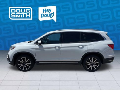 Used 2022 Honda Pilot Touring image 2