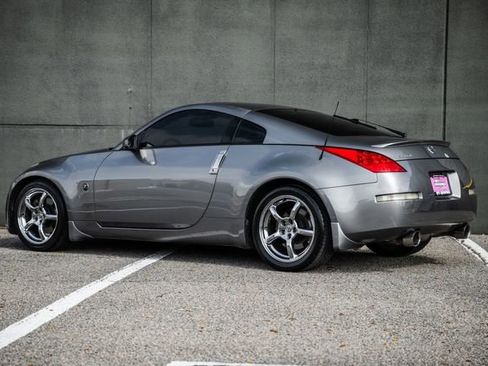 Used 2008 Nissan 350Z Enthusiast w/ Cargo Convenience Pkg image 39