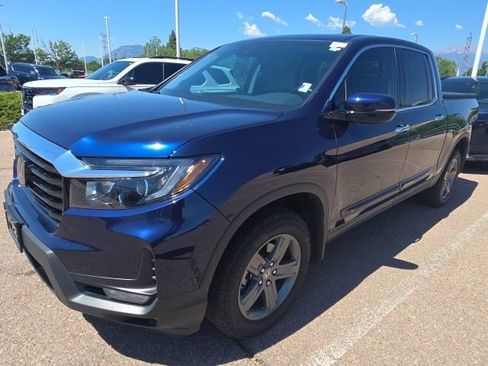 Used 2023 Honda Ridgeline RTL-E image 3