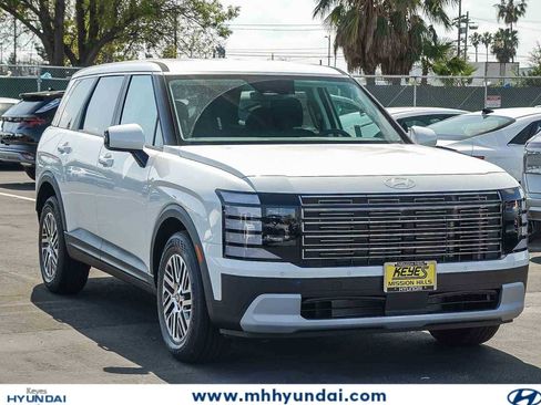New 2026 Hyundai Palisade SE FWD image 3