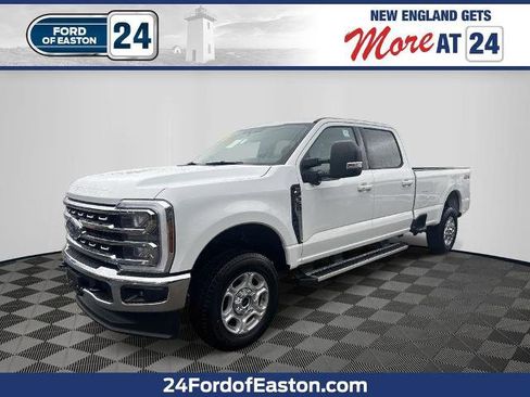 New 2026 Ford F350 XLT w/ XLT Premium Package AWD/4WD image 1
