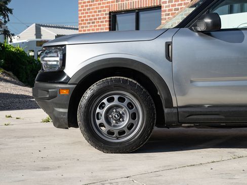 Used 2023 Ford Bronco Sport Outer Banks AWD/4WD image 4